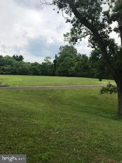 7600 ROGUES ROAD