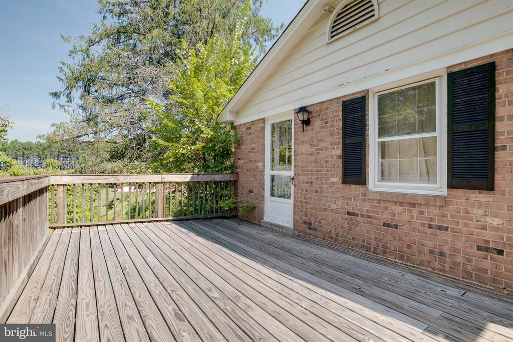 4528 ANNS LANE