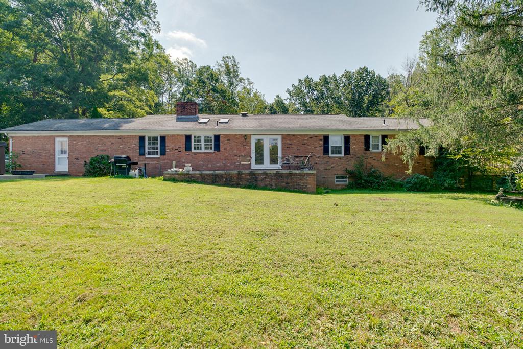 4528 ANNS LANE