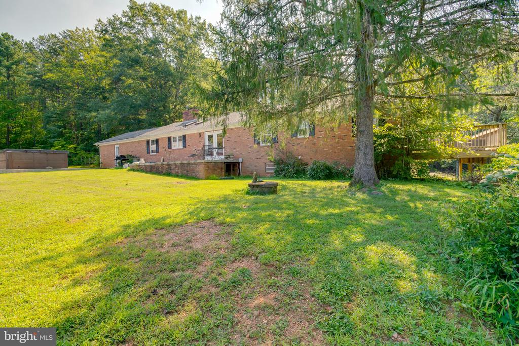 4528 ANNS LANE