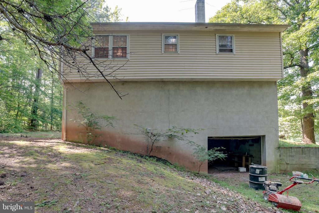 4528 ANNS LANE