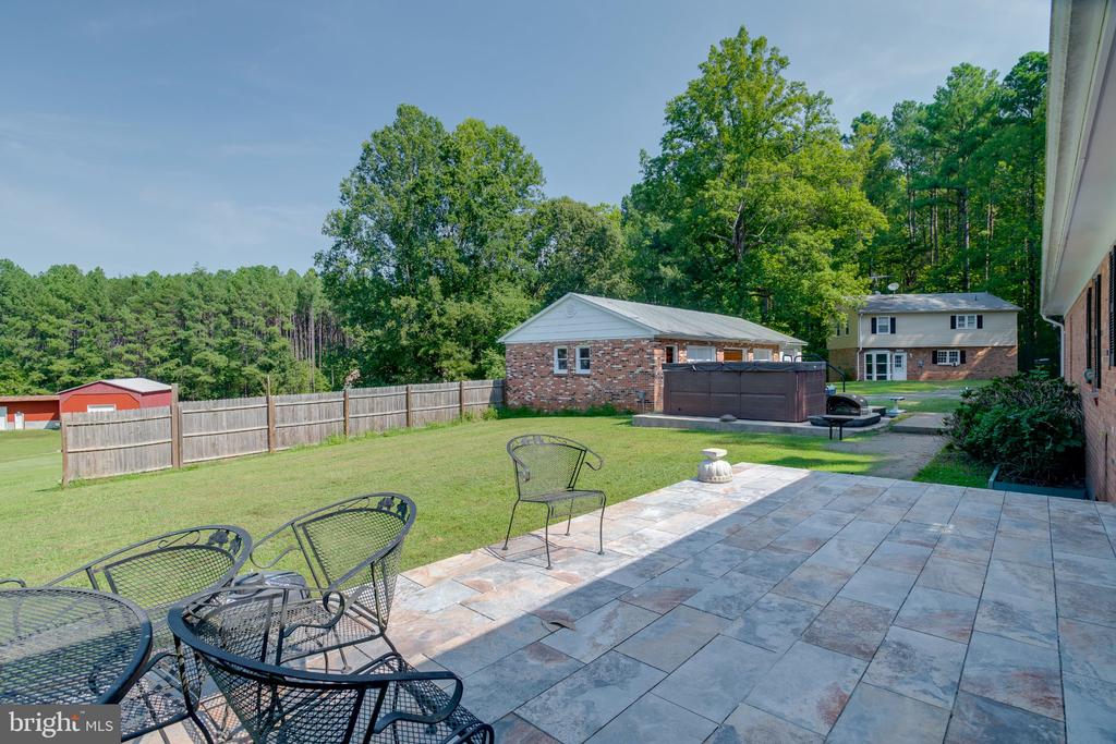 4528 ANNS LANE