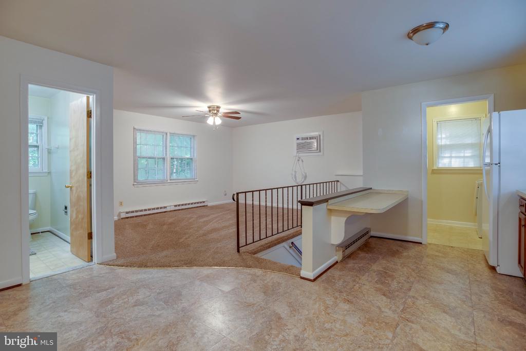 4528 ANNS LANE