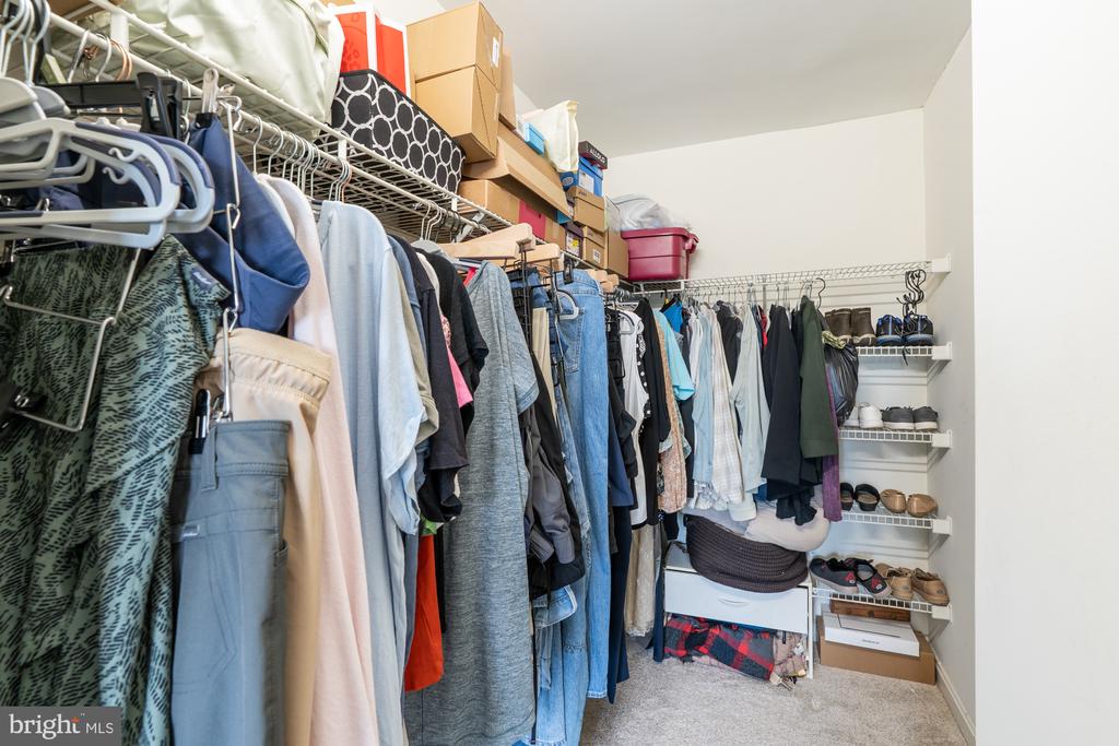 712 CEDAR CREST DRIVE Unit: B