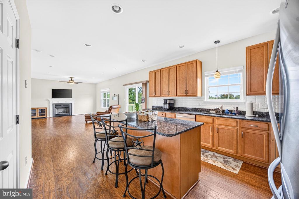 1234 CADENCE WAY