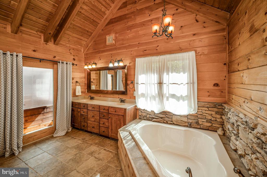 2169 BEAVER DAM ROAD