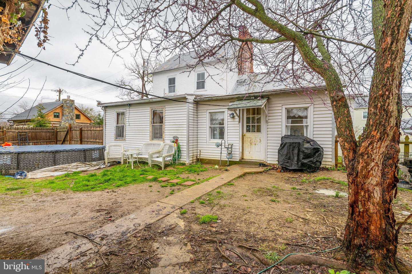 7813 Church STREET