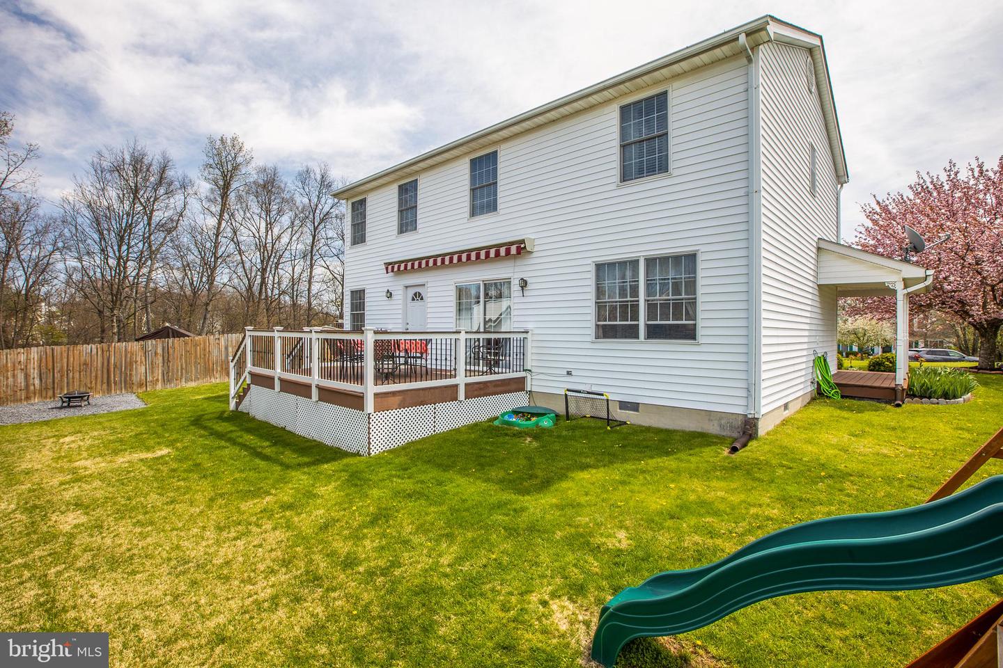 113 Ware PLACE