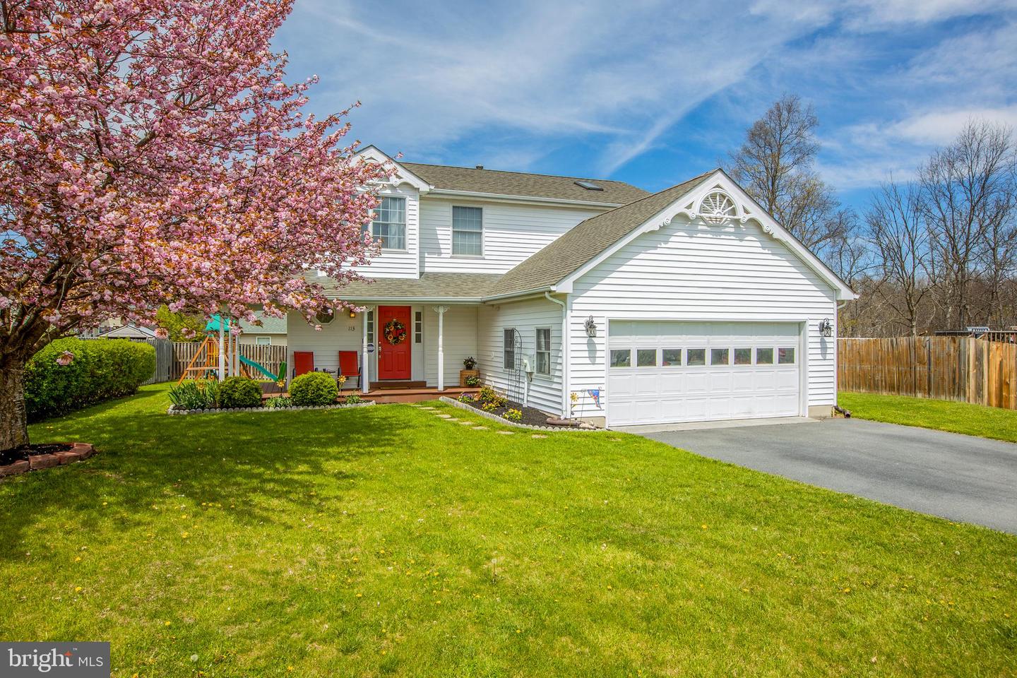 113 Ware PLACE