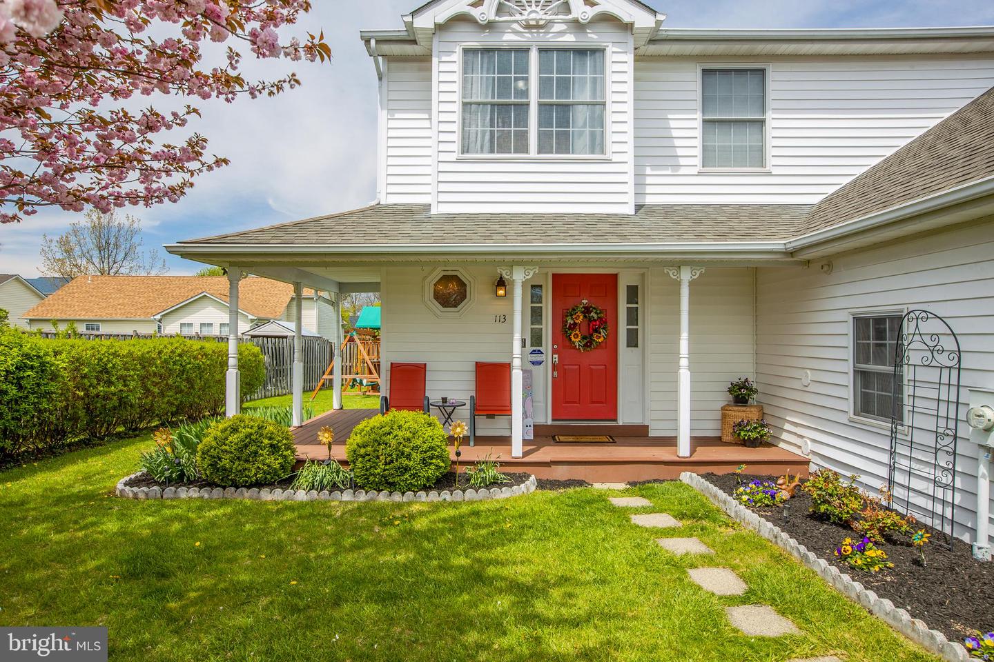 113 Ware PLACE