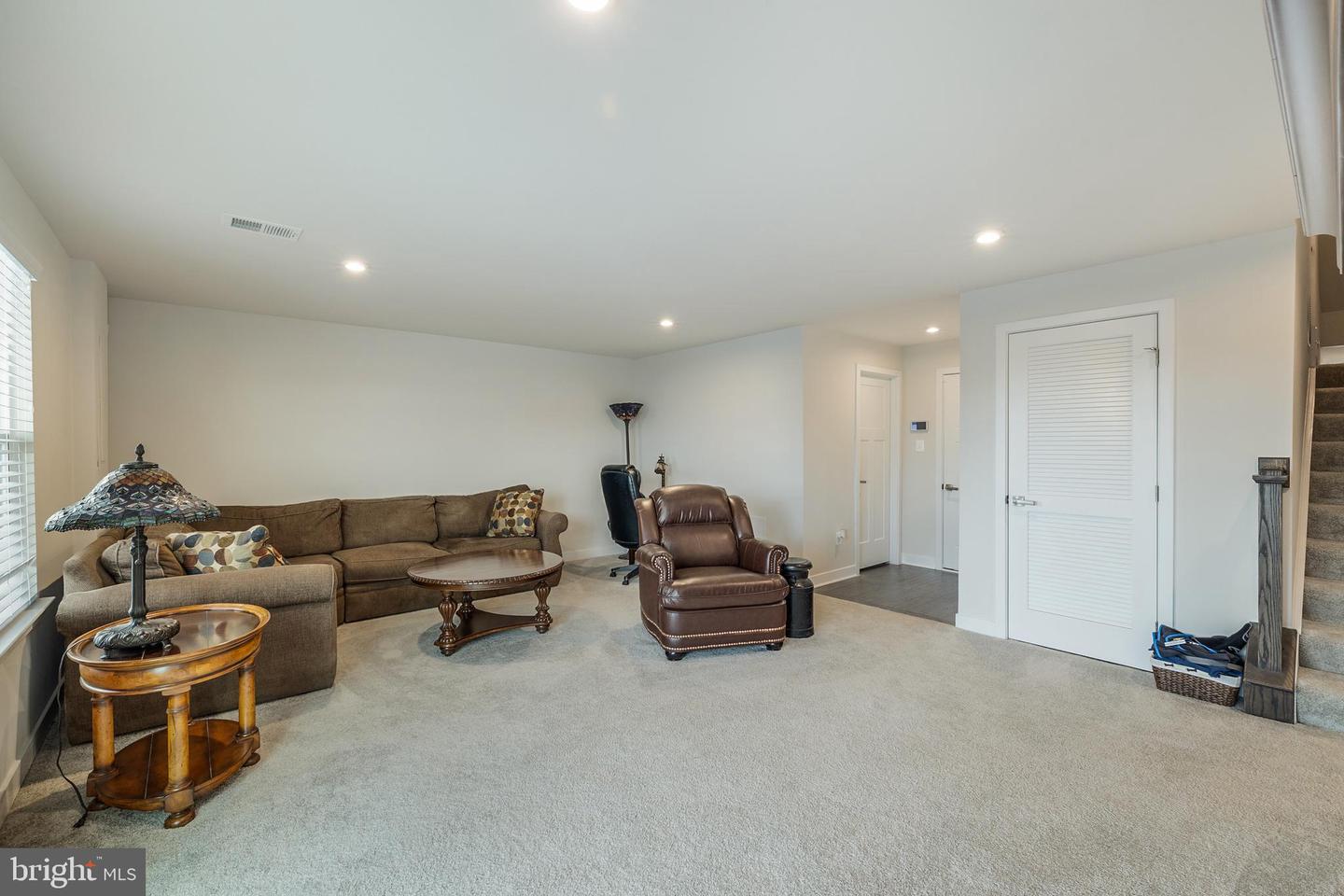 110 Burkwood TERRACE