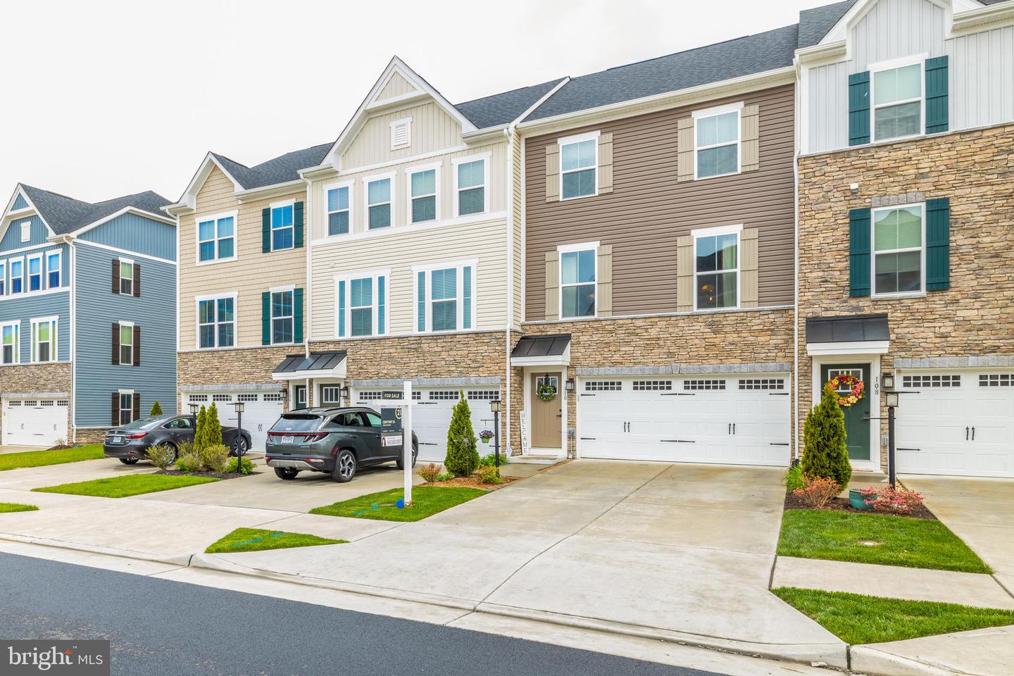 110 Burkwood TERRACE