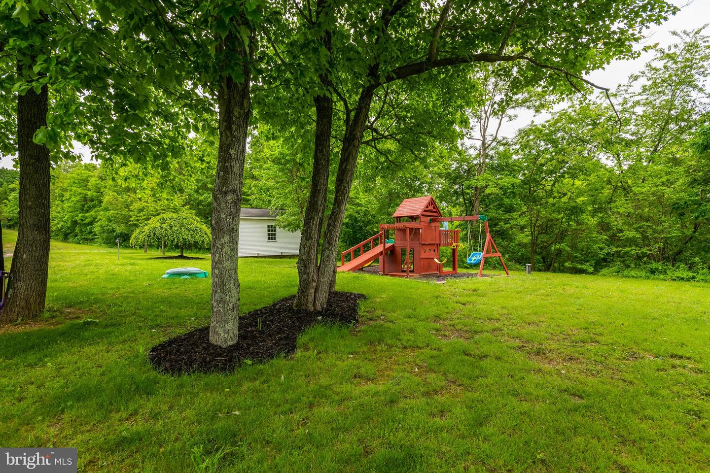293 Majestic Oaks LANE