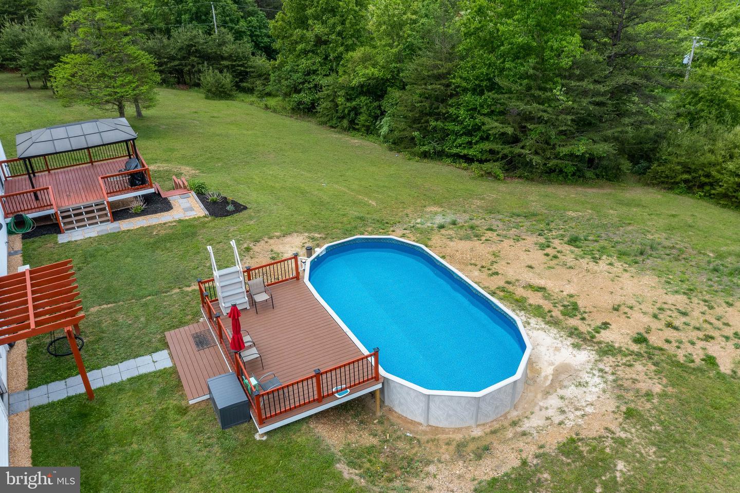 293 Majestic Oaks LANE