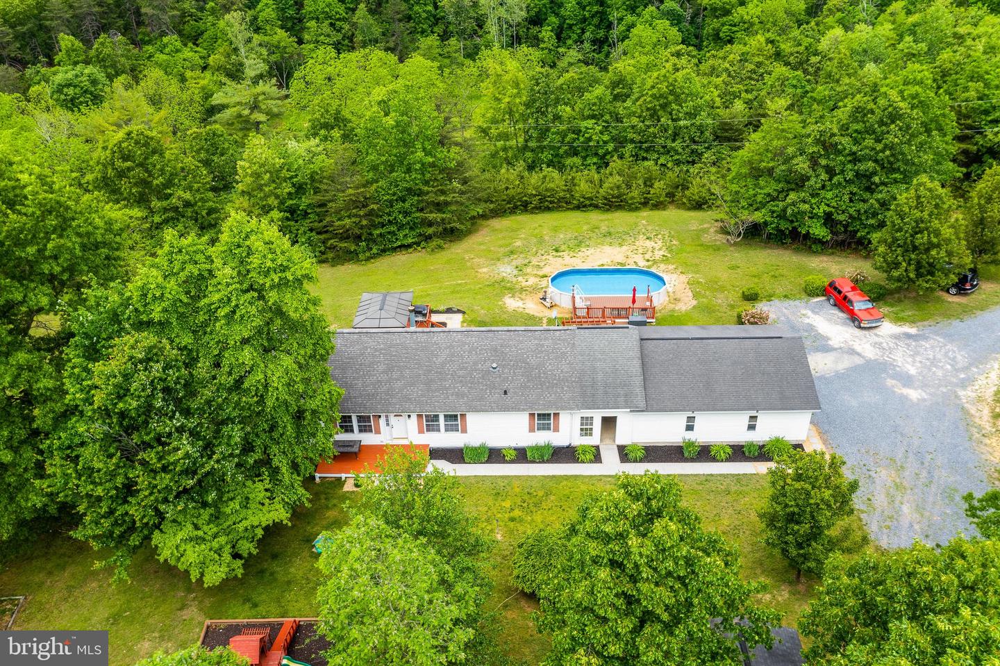 293 Majestic Oaks LANE
