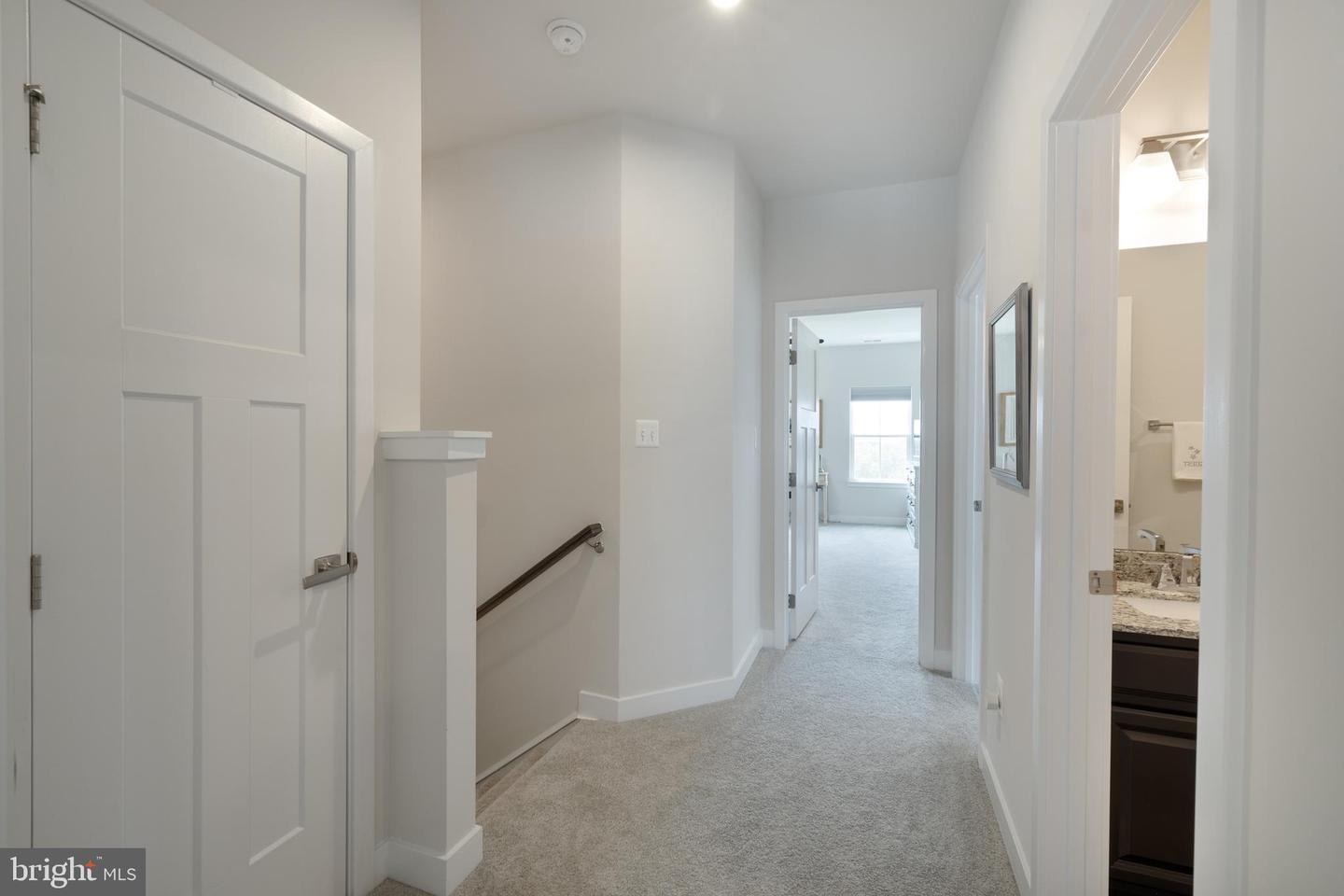 100 Burkwood TERRACE