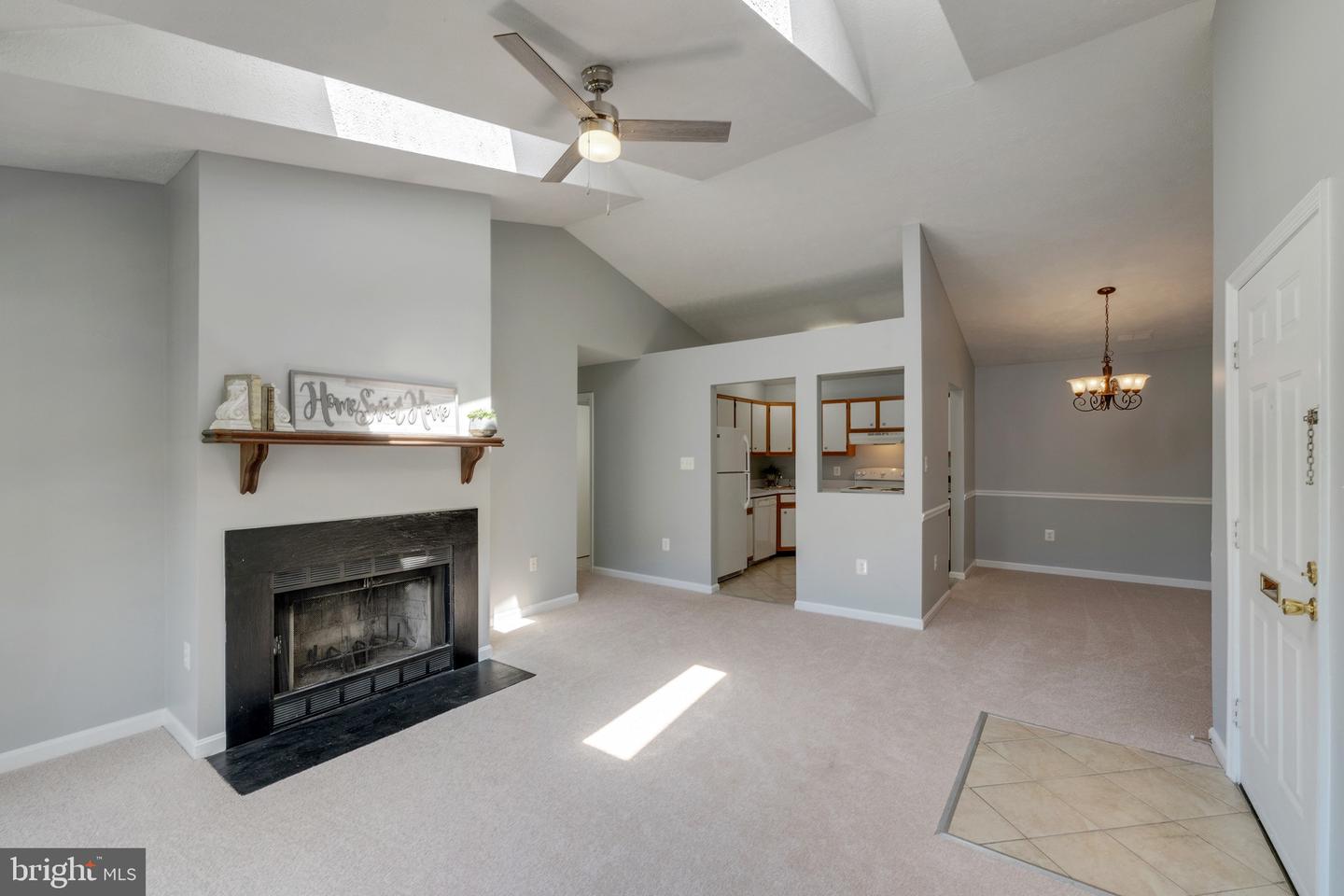 112 Timberlake TERRACE Unit: 10