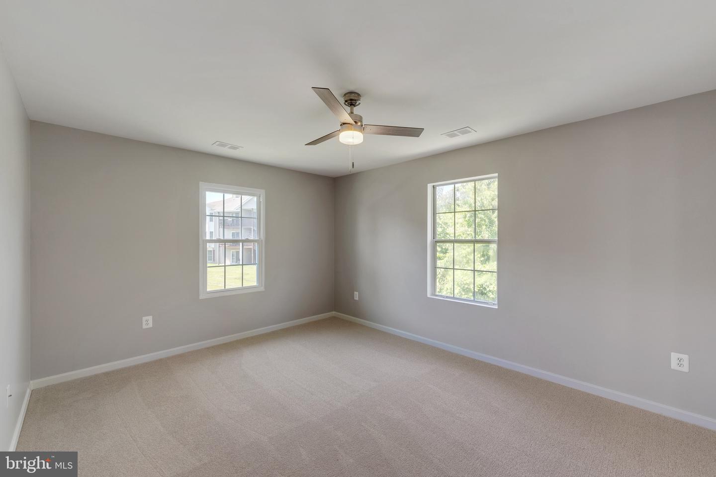 112 Timberlake TERRACE Unit: 10