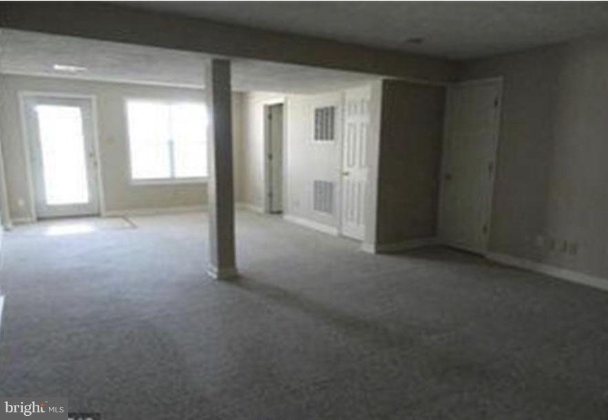 323 Copperfield LANE
