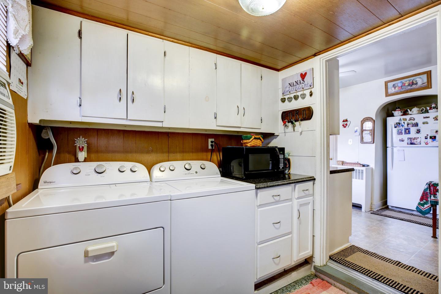 208 Poorhouse ROAD