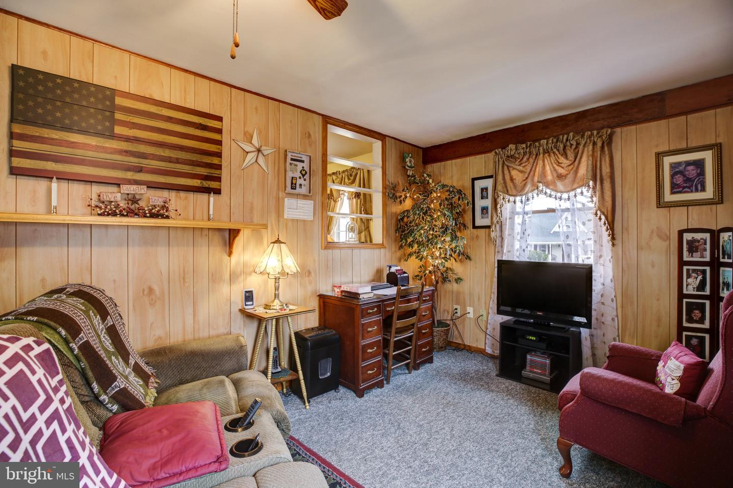 208 Poorhouse ROAD
