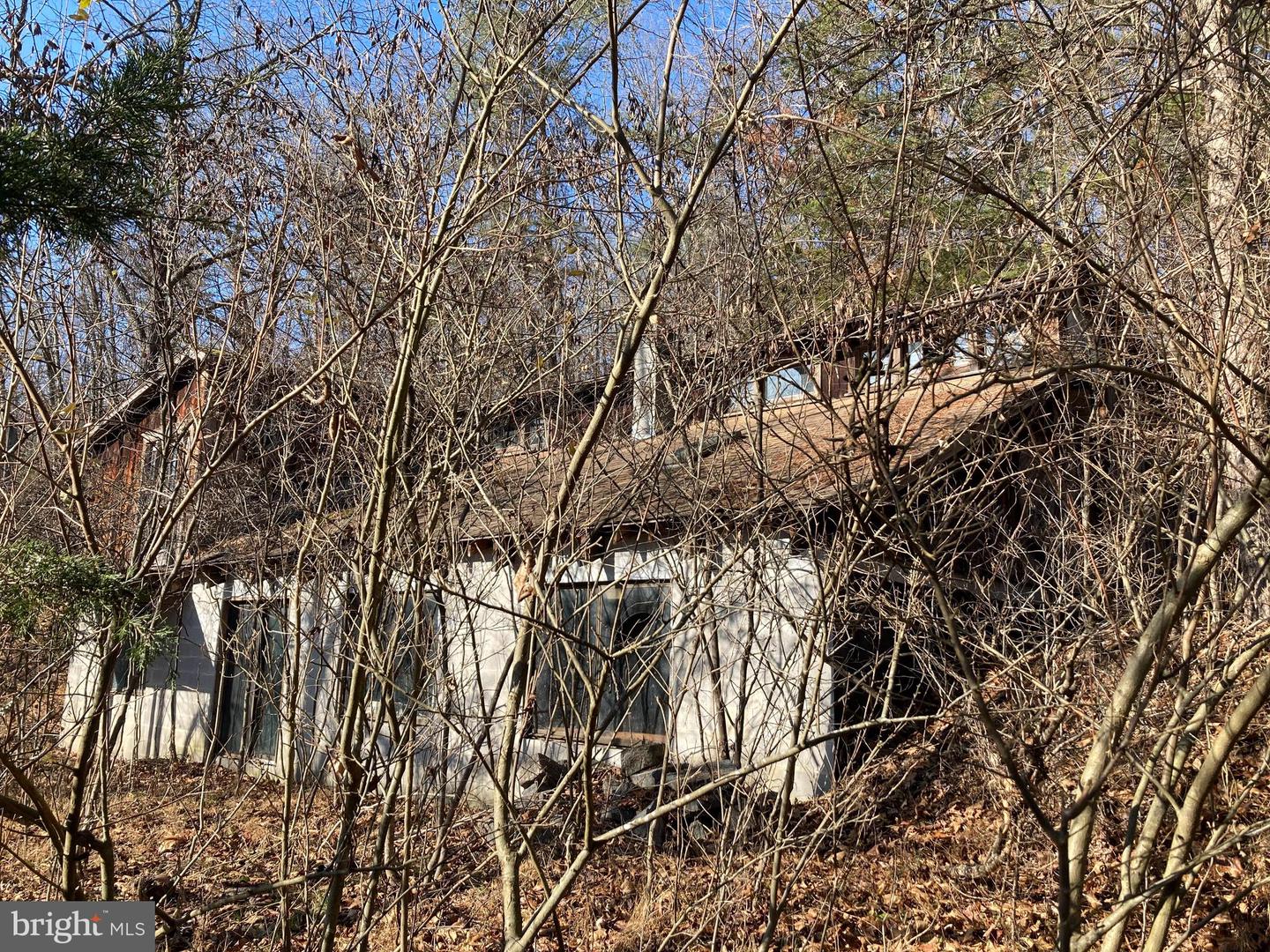 518 Tinderbox LANE