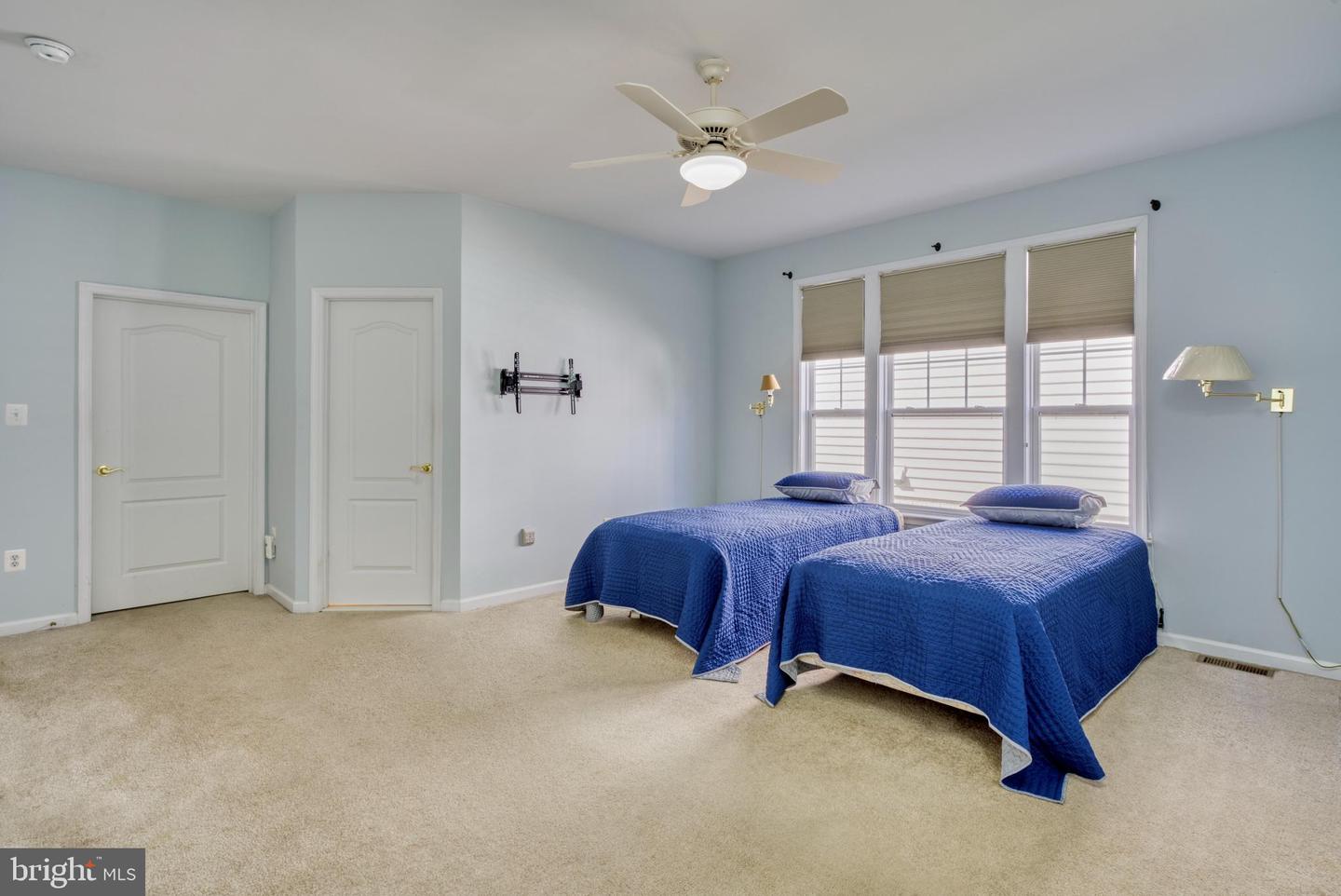 128 Grebe DRIVE