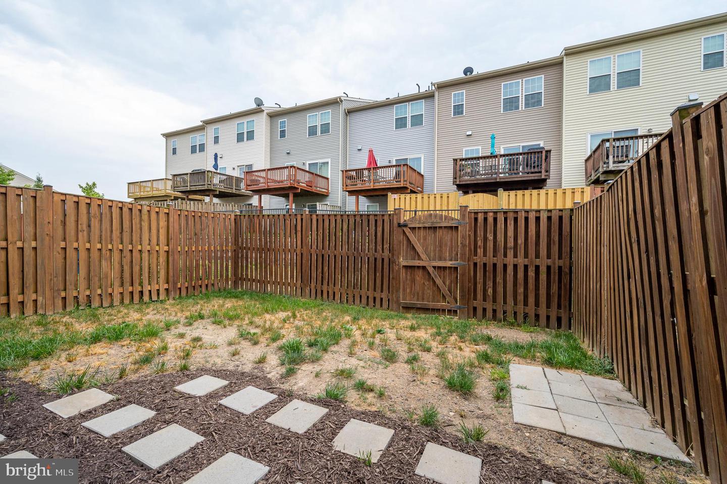 107 Argyle COURT