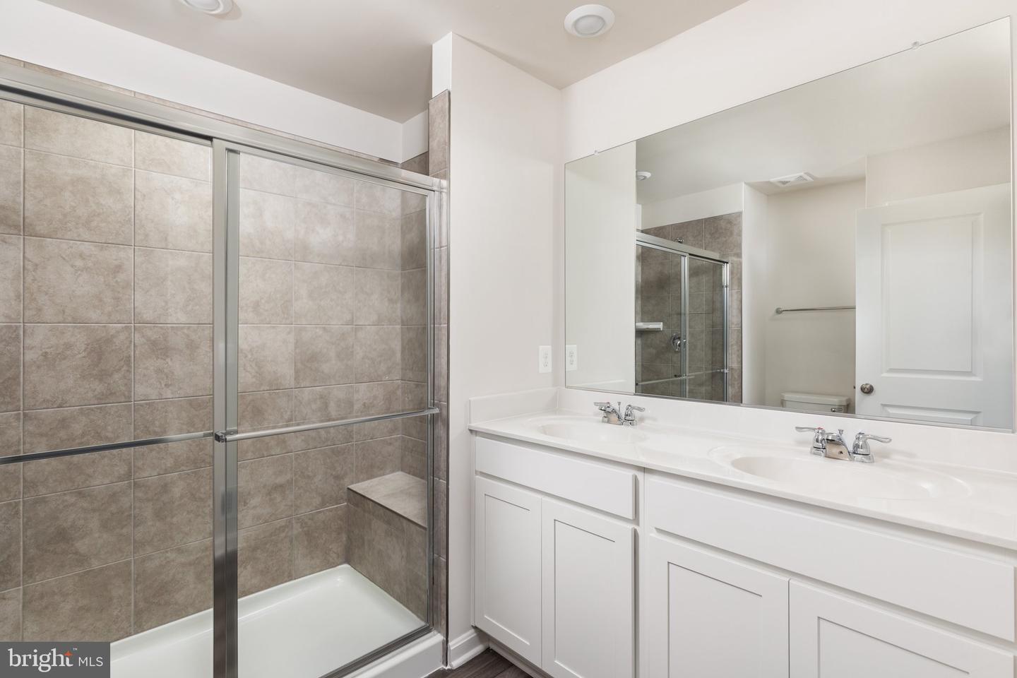 129 Tye COURT