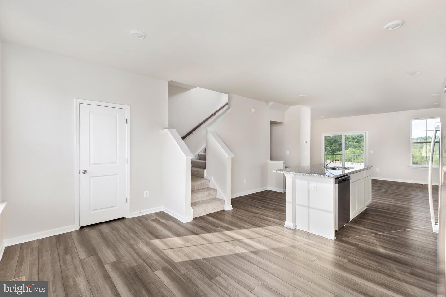 129 Tye COURT