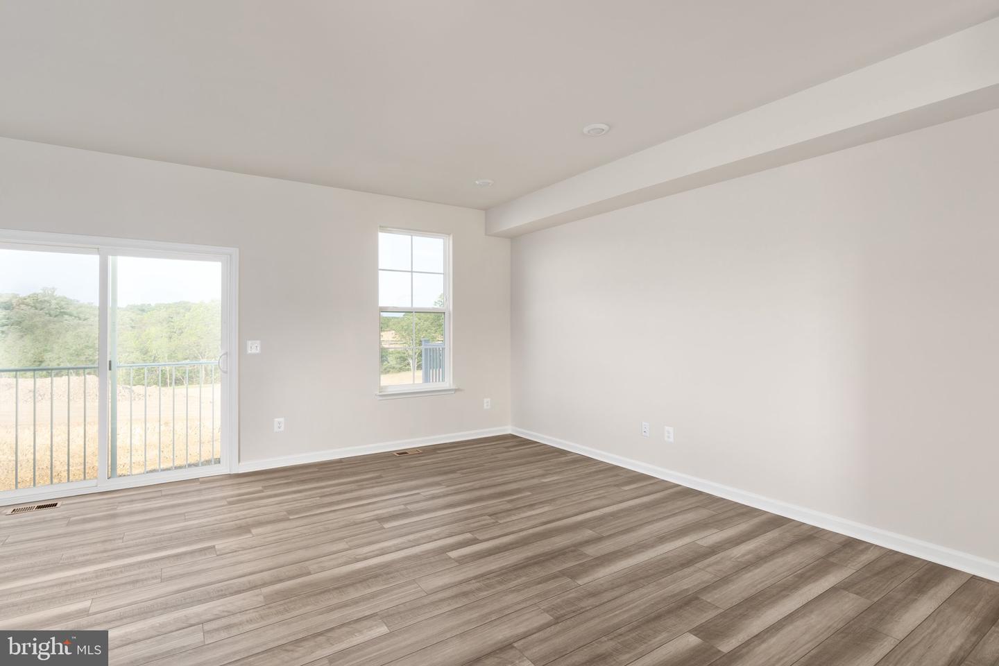 129 Tye COURT