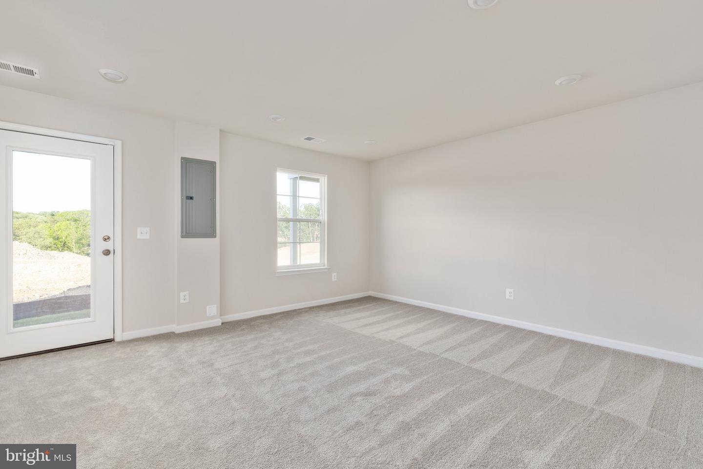 129 Tye COURT