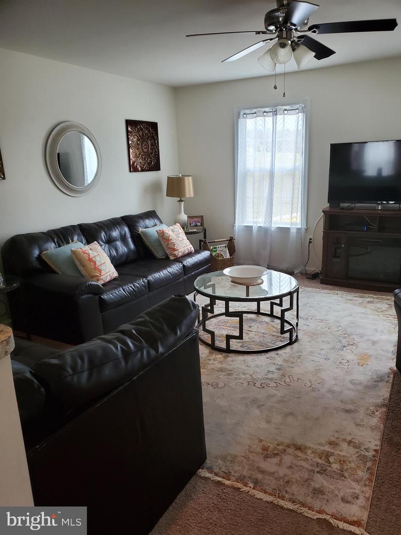 203 Sage CIRCLE