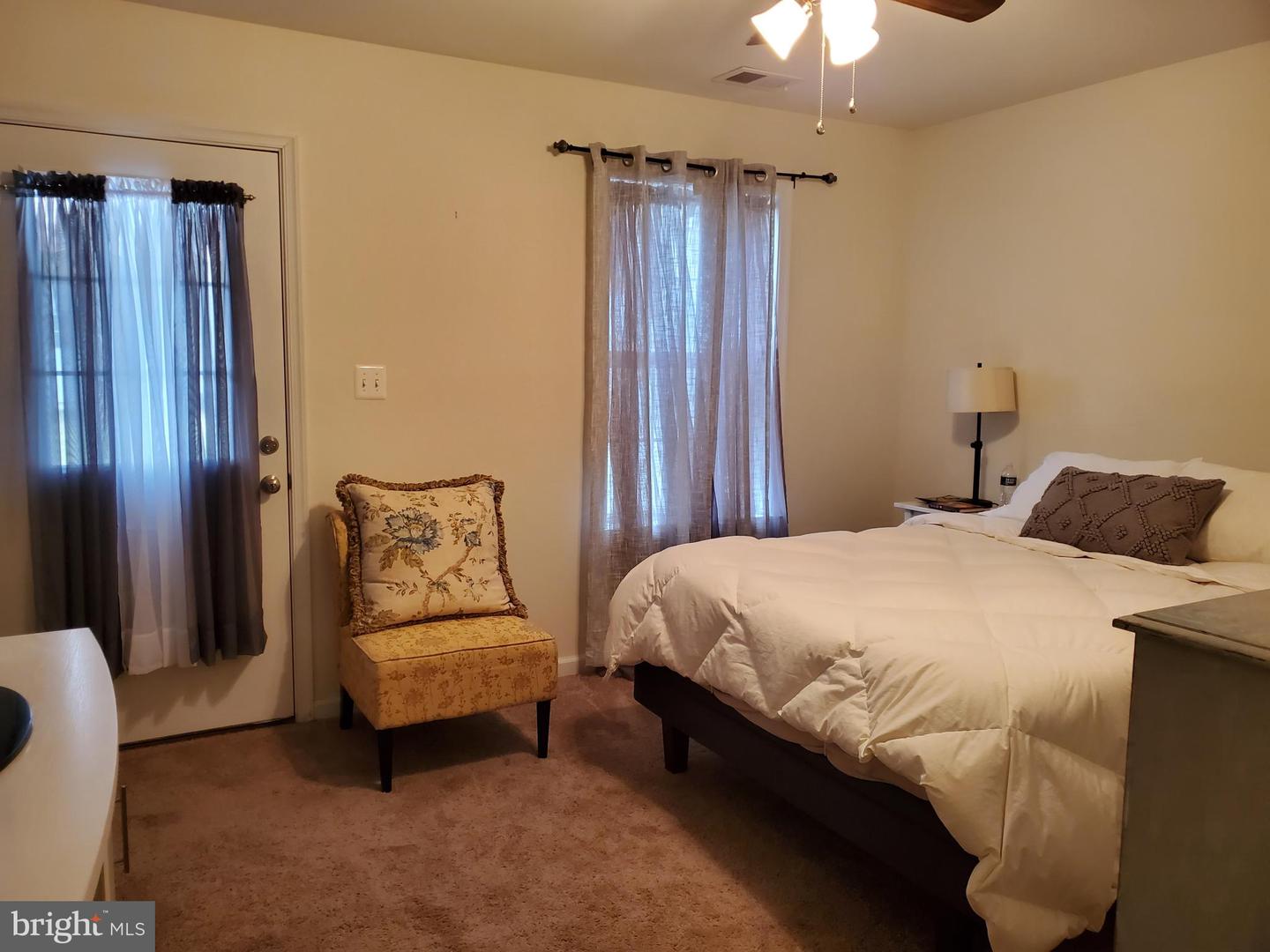 203 Sage CIRCLE