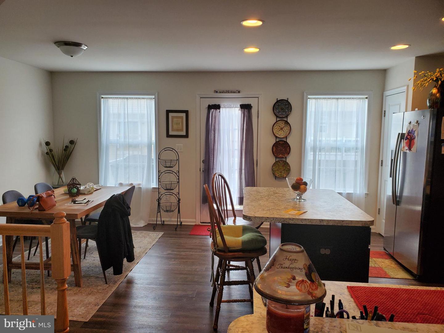 203 Sage CIRCLE
