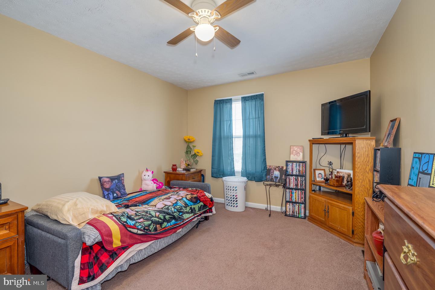604 Emily LANE