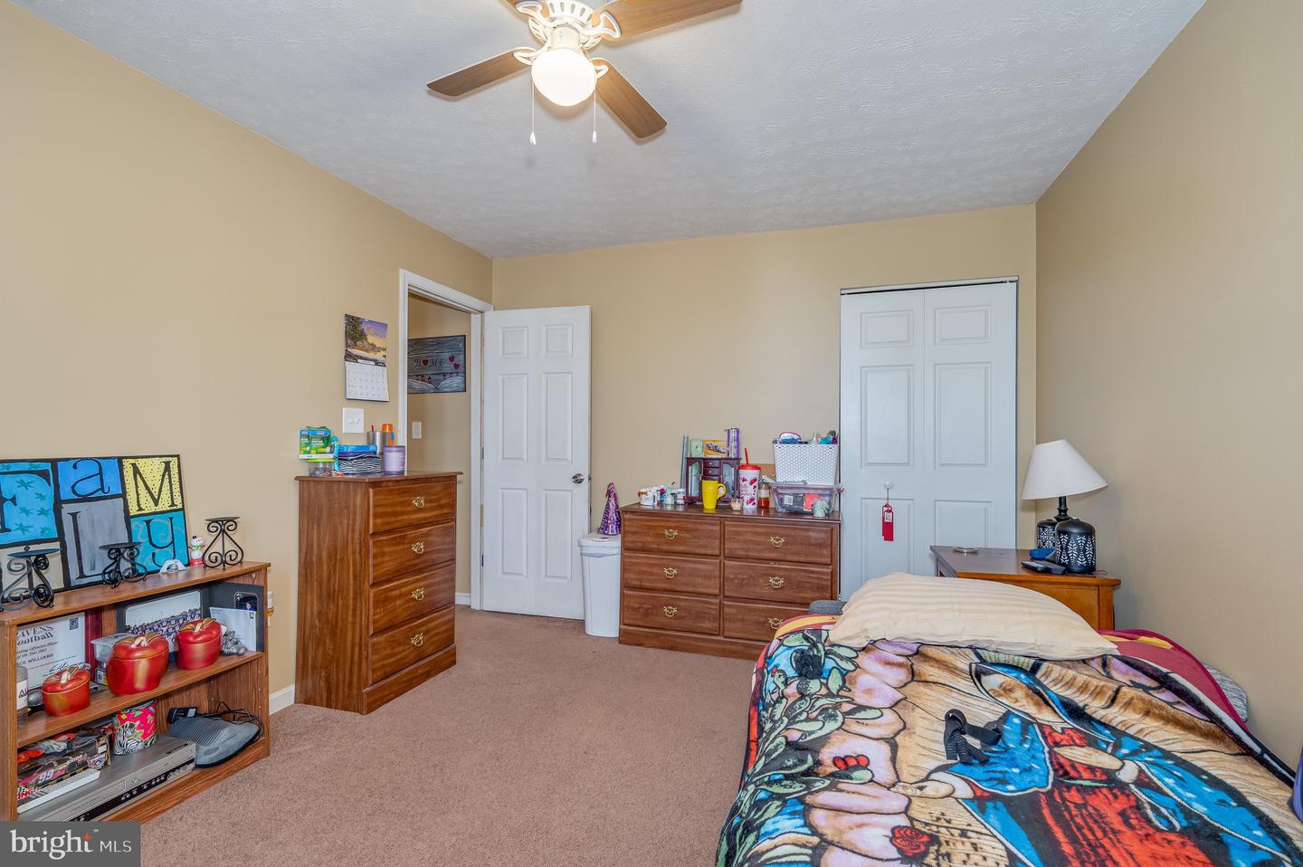 604 Emily LANE