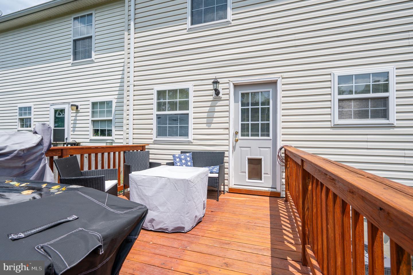 604 Emily LANE