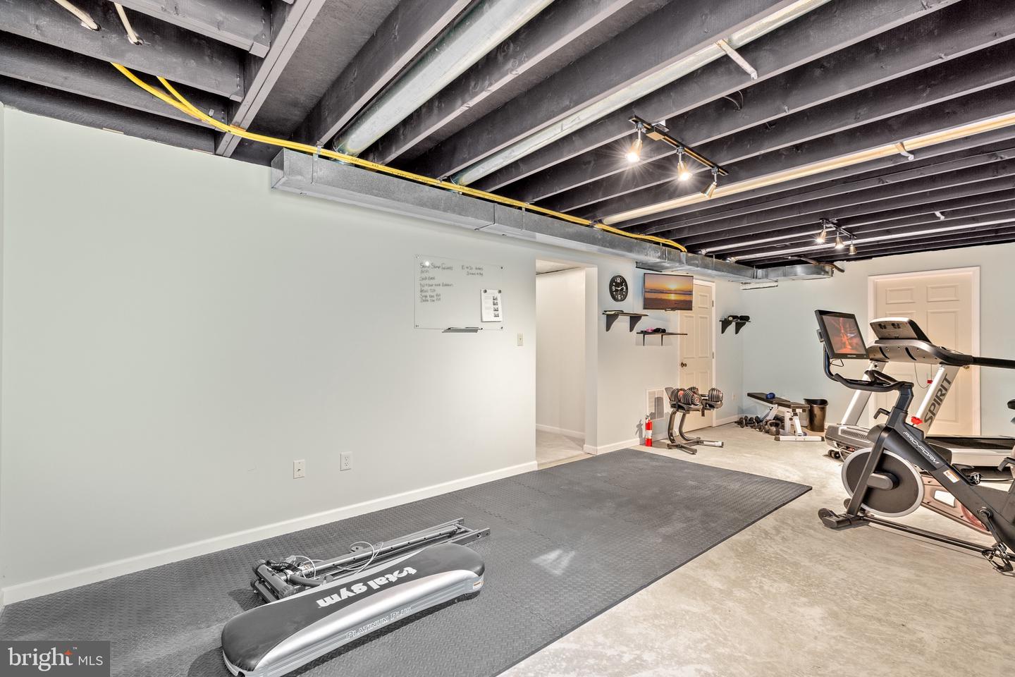 120 Corral DRIVE