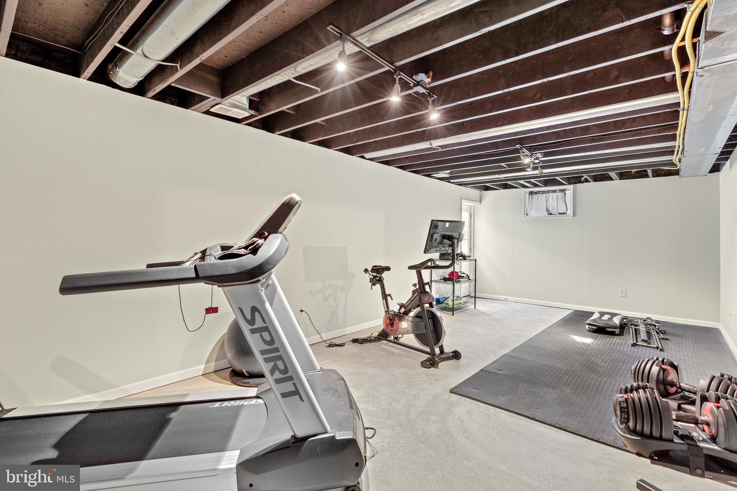 120 Corral DRIVE