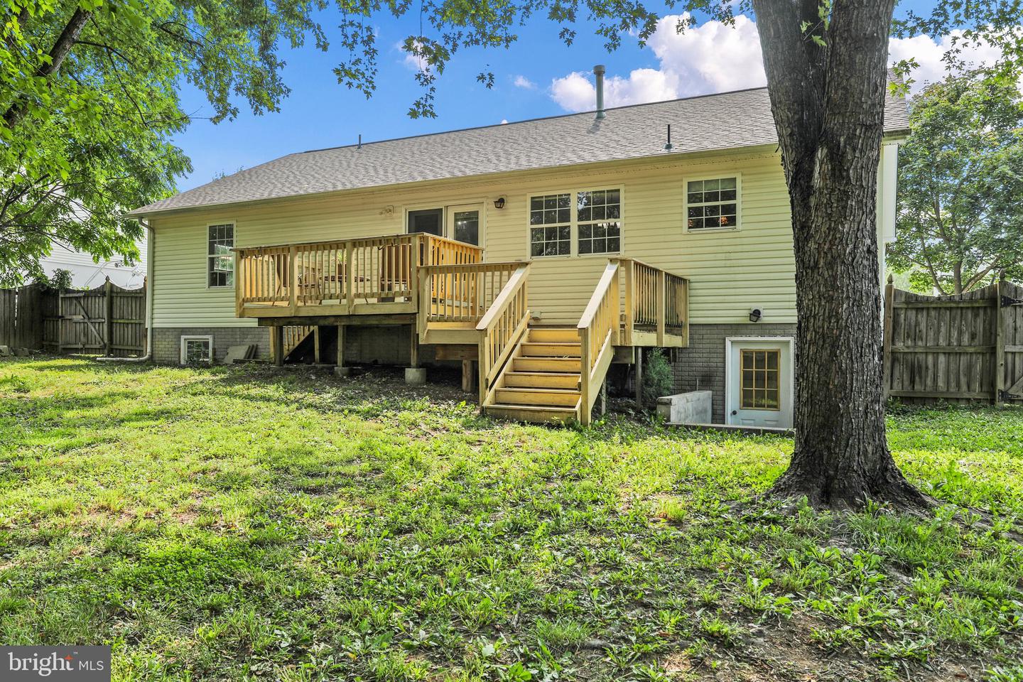 107 Everette PLACE