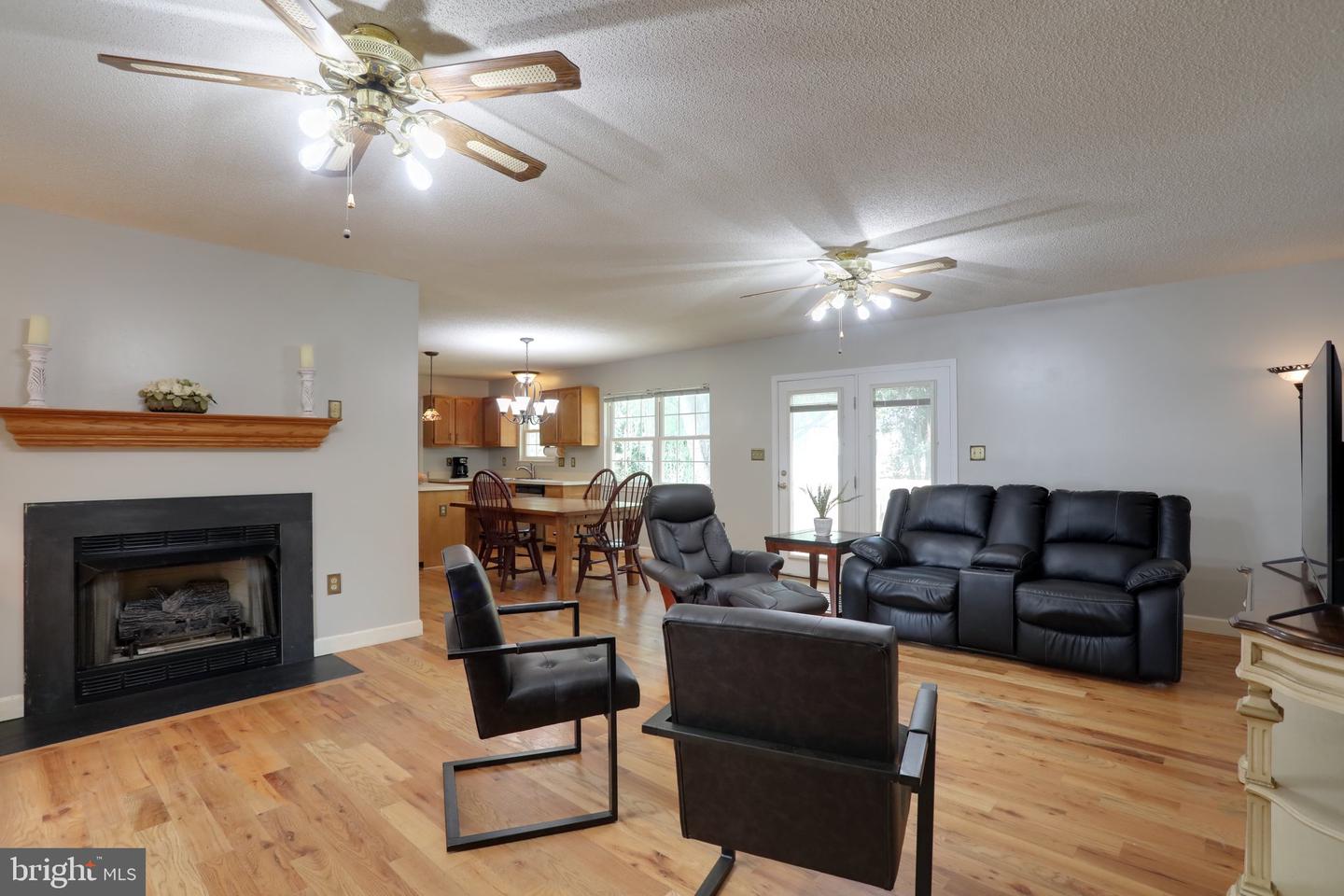 107 Everette PLACE