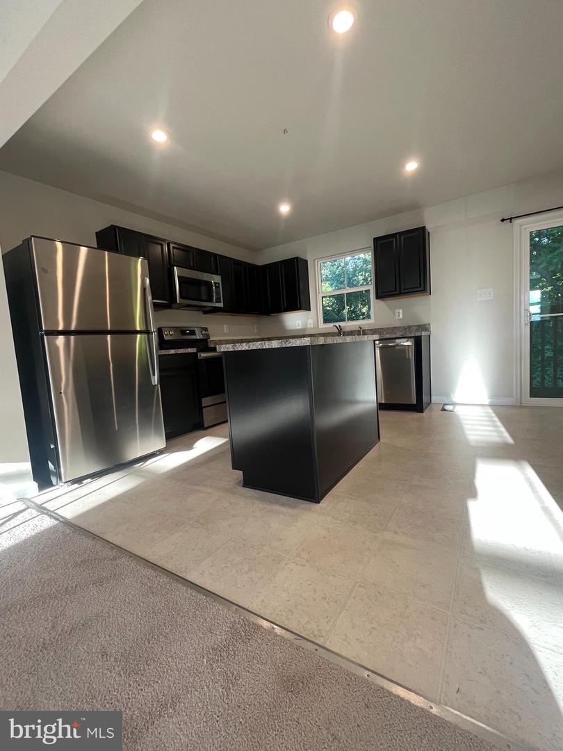 232 Sage CIRCLE