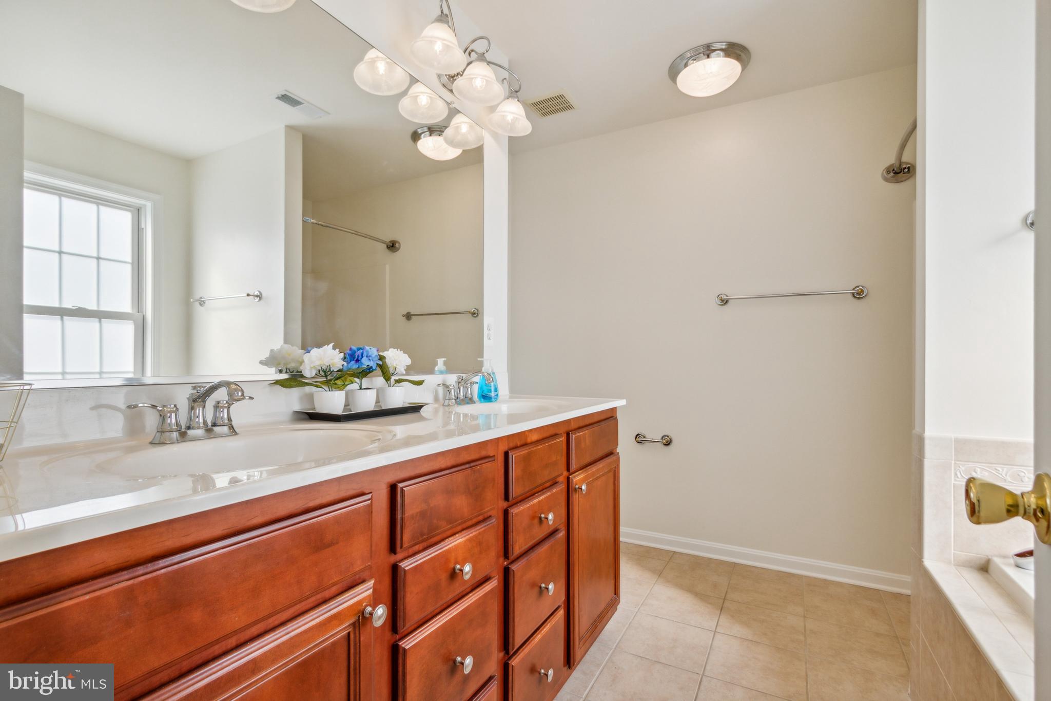 123 Grindstone DRIVE