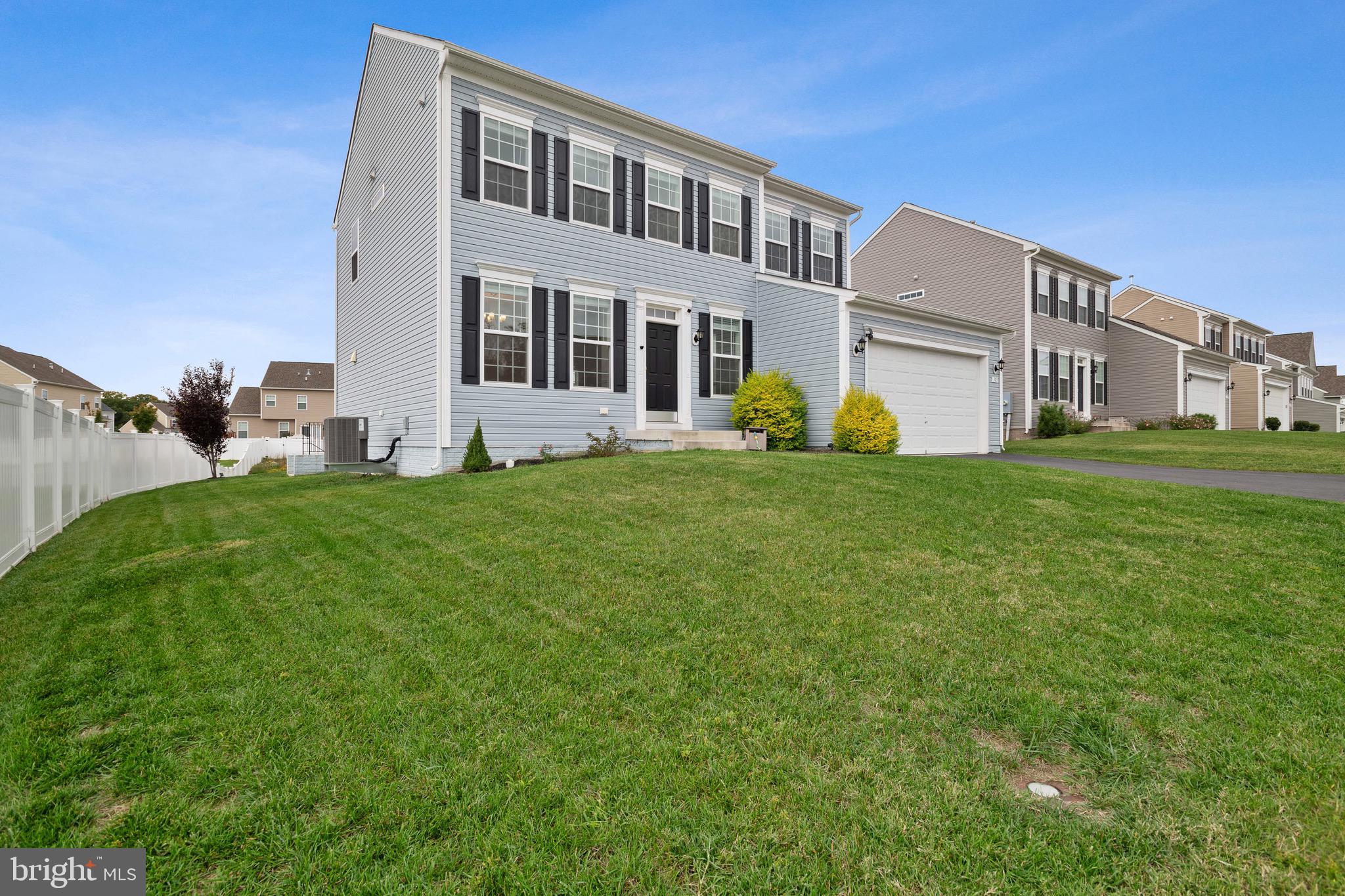 103 Bradley COURT