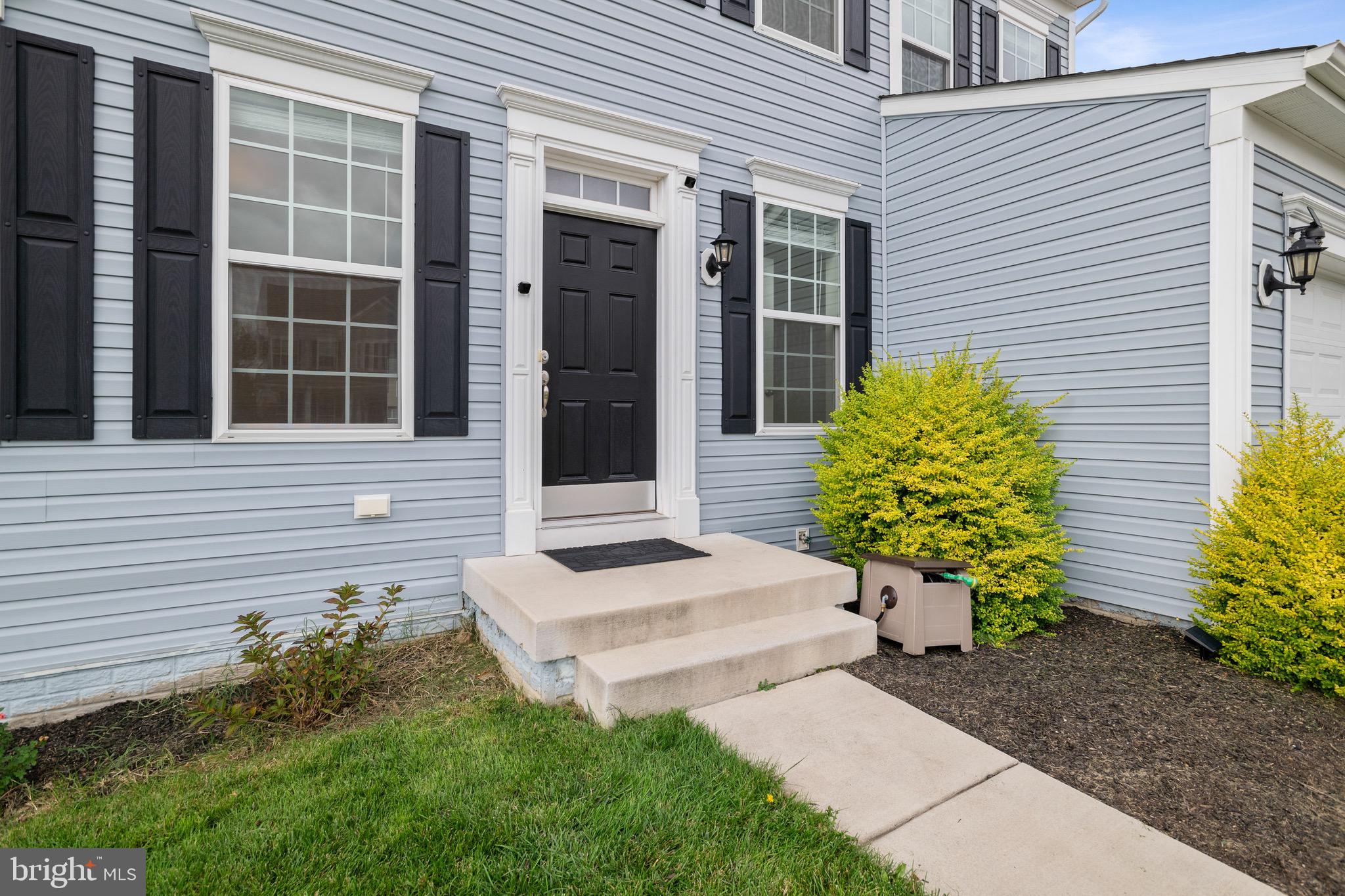 103 Bradley COURT