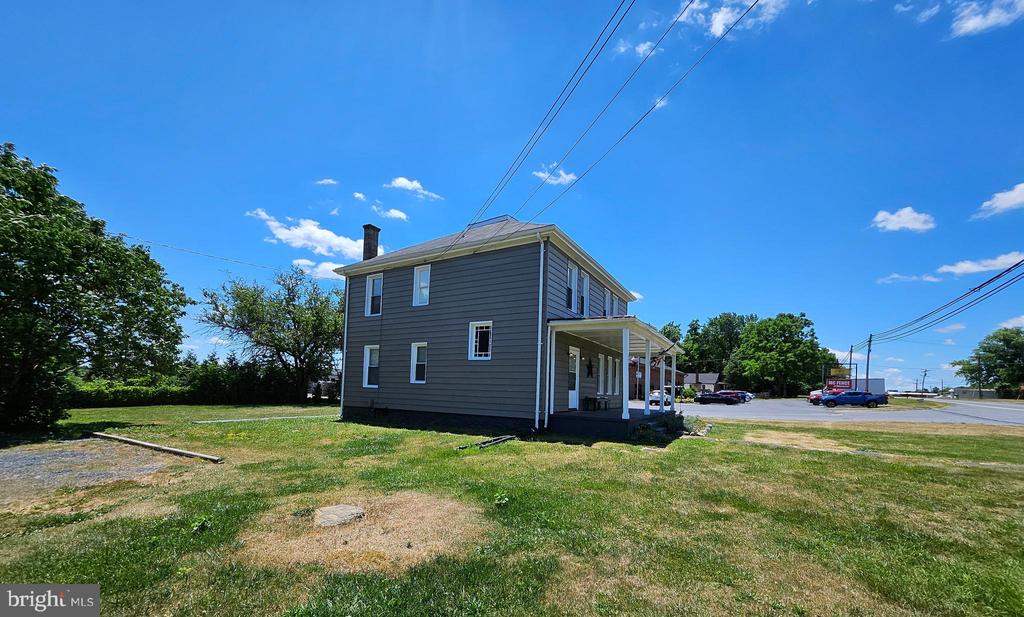 2558 Martinsburg Pike