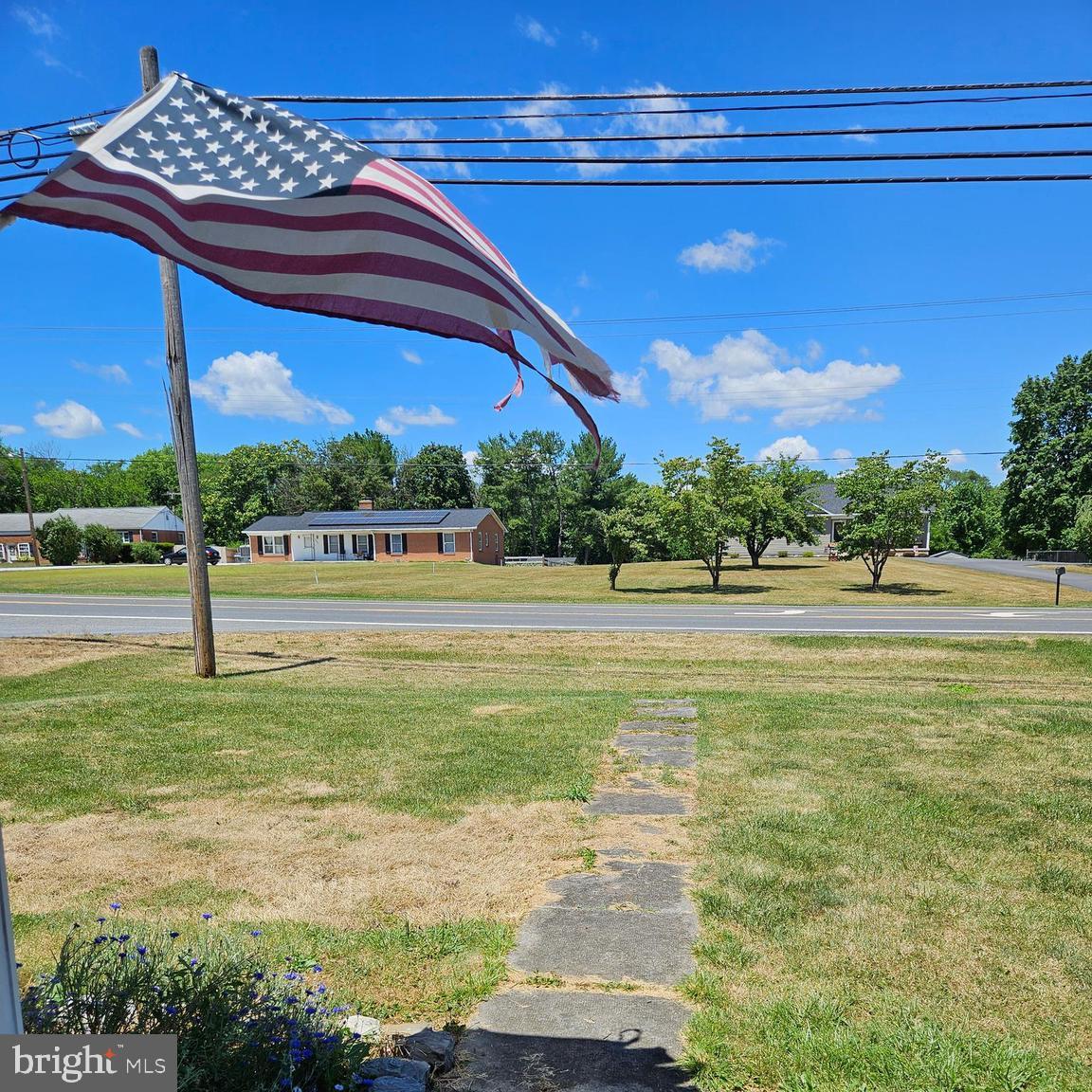 2558 Martinsburg Pike