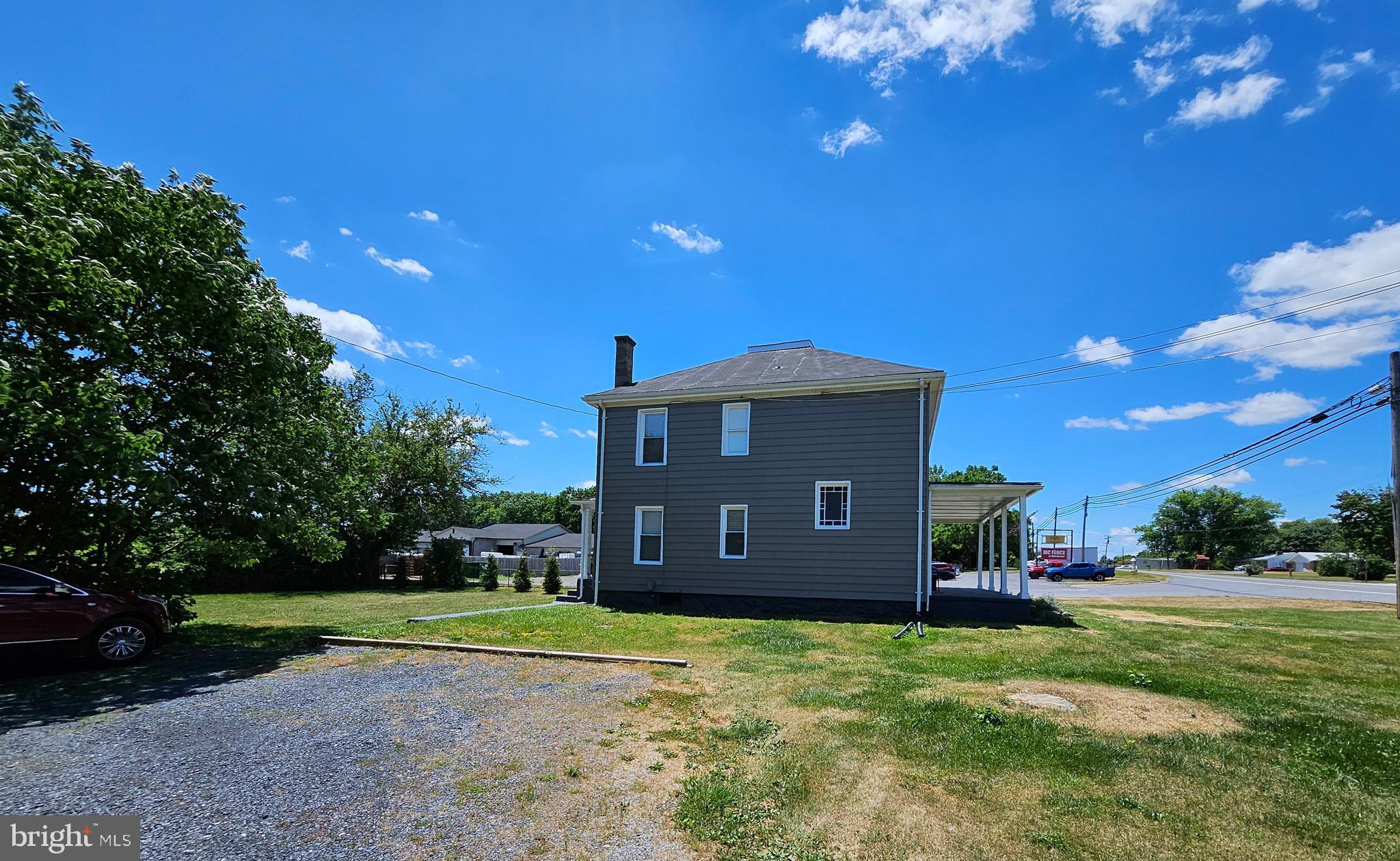 2558 Martinsburg Pike