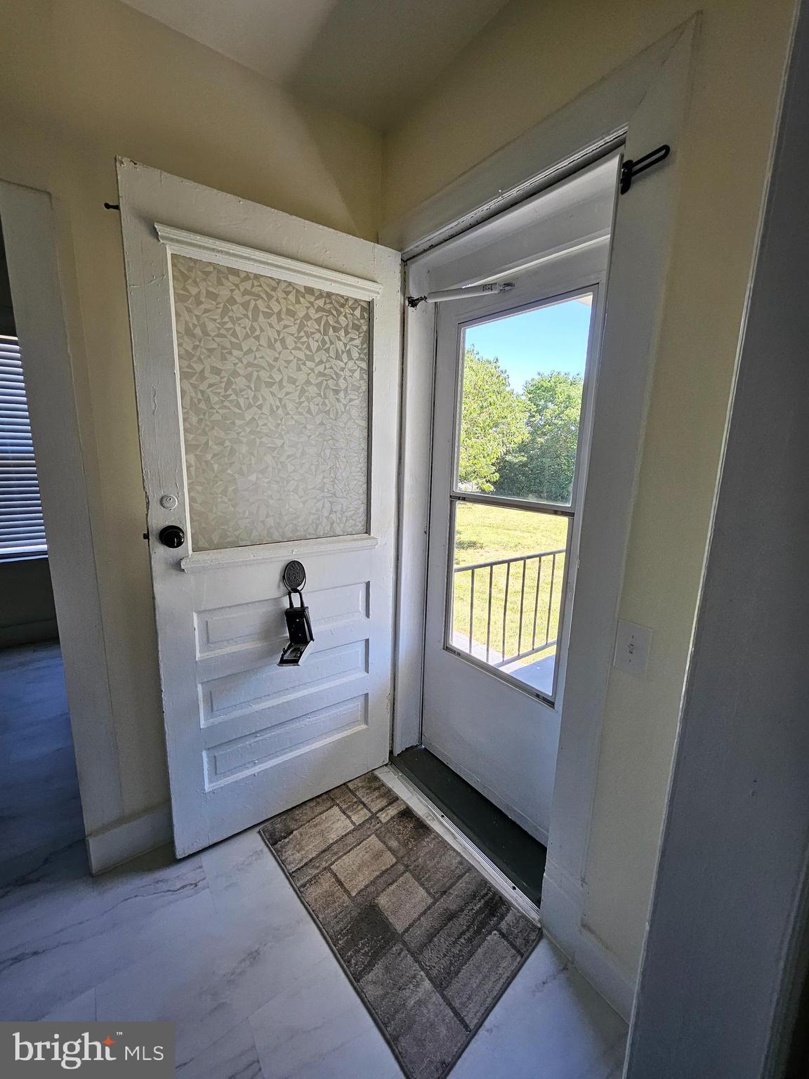 2558 Martinsburg Pike